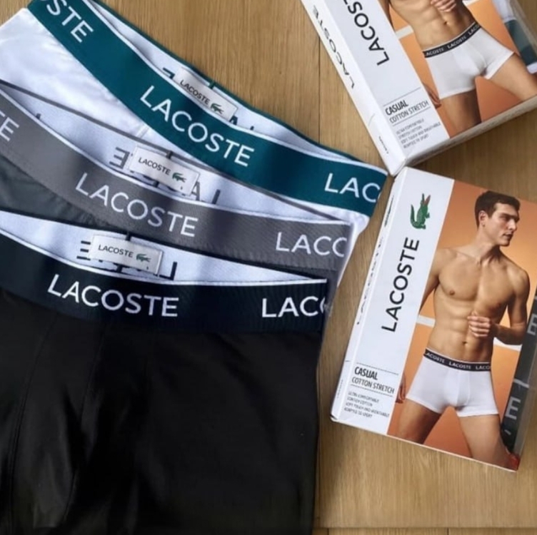 Kit Cueca Boxer Lacoste C/ 3 Peças - Preto+Branco Kit Cueca Boxer Lacoste C/ 3 Peças - Preto+Branco