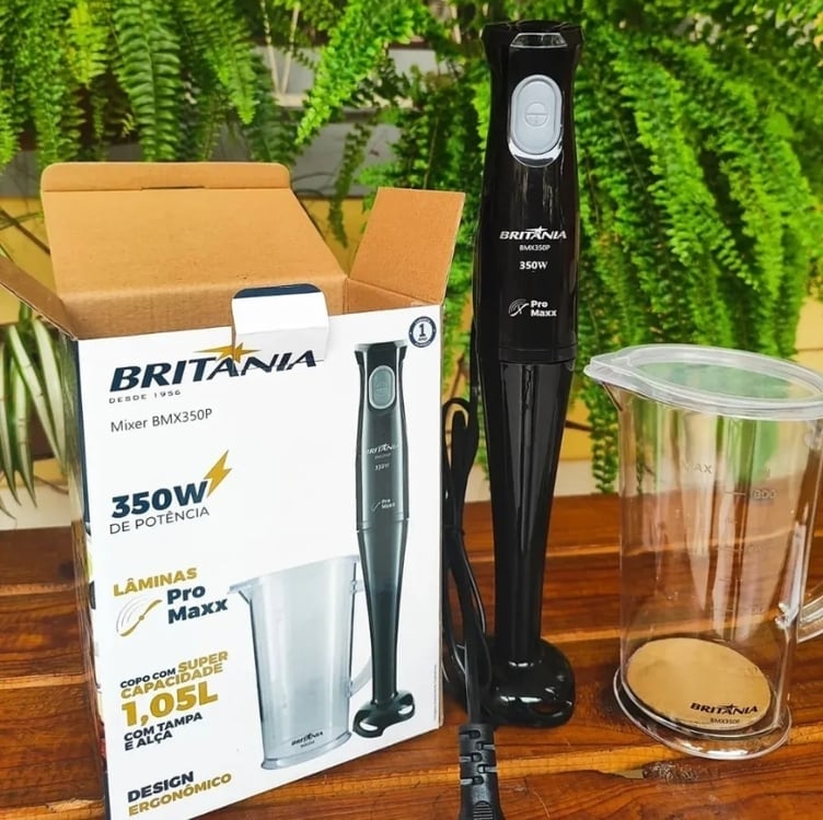 Mixer Bmx350p Preto Com Lâminas Pro Maxx 350w Britânia 220v Mixer Bmx350p Preto Com Lâminas Pro Maxx 350w Britânia 220v