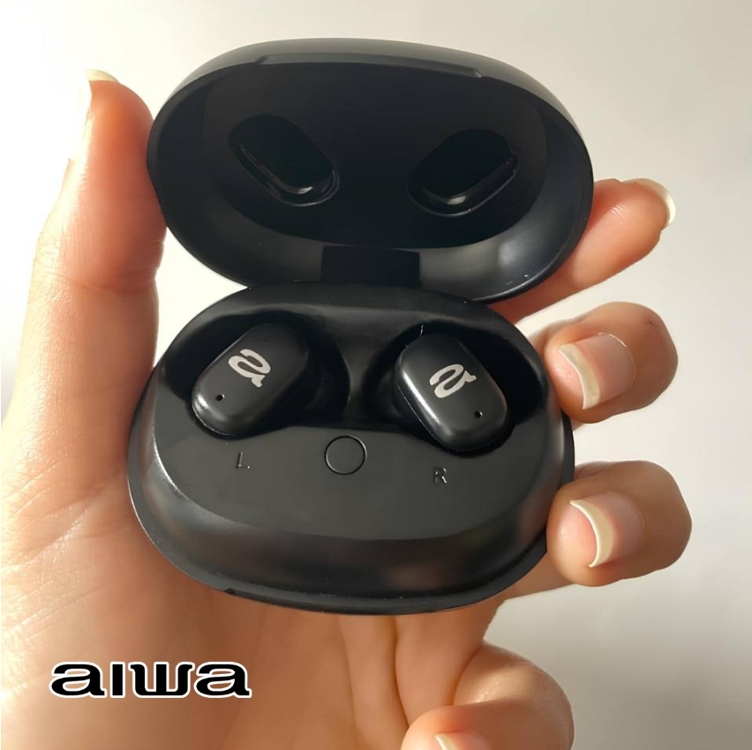 Fone de Ouvido Earbud AIWA EB-03-B Bluetooth IPX5 ANC Modo Ambiente Fone de Ouvido Earbud AIWA EB-03-B Bluetooth IPX5 ANC Modo Ambiente