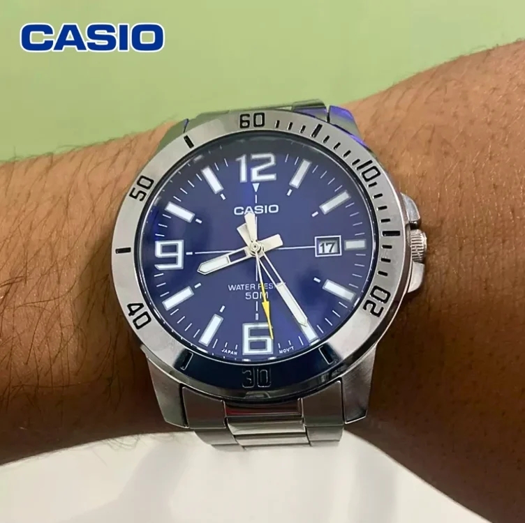 Relógio Casio Collection Masculino Prata Mtp-vd01d-7evudf-br Relógio Casio Collection Masculino Prata Mtp-vd01d-7evudf-br