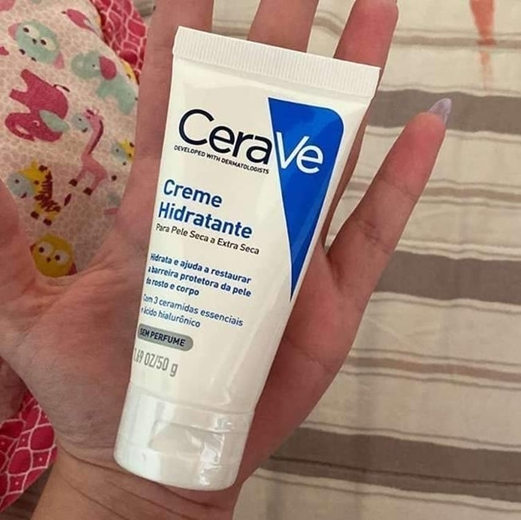 Cerave, Creme Hidratante Corporal, Com Textura Cremosa E Ácido Hialurônico Cerave, Creme Hidratante Corporal, Com Textura Cremosa E Ácido Hialurônico