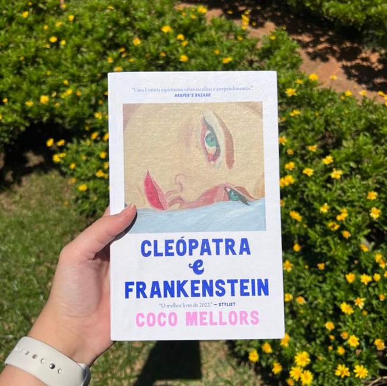 Cleopatra e Frankenstein Capa comum – 5 junho 2023 Cleopatra e Frankenstein Capa comum – 5 junho 2023