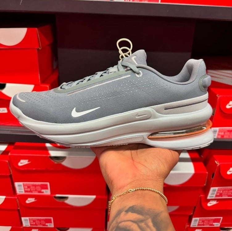 Tênis Nike Air Zoom Upturn Masculino Tênis Nike Air Zoom Upturn Masculino