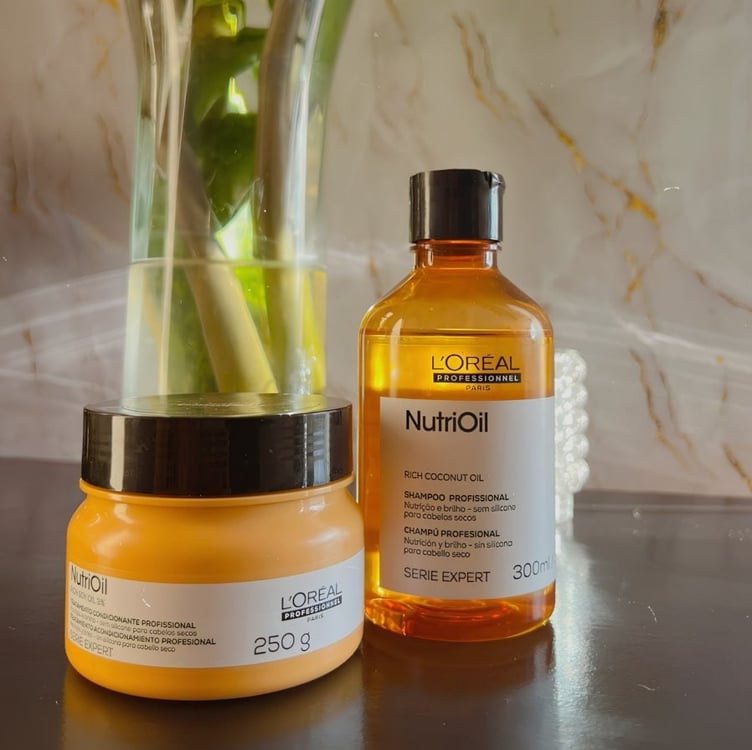Kit L'oréal Professionnel Nutrifier Treatment (2 Produtos) Kit L'oréal Professionnel Nutrifier Treatment (2 Produtos)
