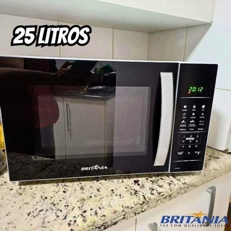 Micro-ondas Britânia 25 Litros Preto 1100w Bmo28 110v Micro-ondas Britânia 25 Litros Preto 1100w Bmo28 110v