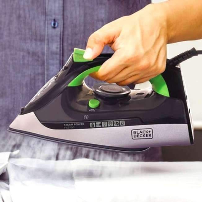 Back+Decker FX2700 Steam Power - Ferro a vapor, base antiaderente ceramic gliss, antigotejamento, spray, vapor extra e vertical, 127 v Back+Decker FX2700 Steam Power - Ferro a vapor, base antiaderente ceramic gliss, antigotejamento, spray, vapor extra e vertical, 127 v