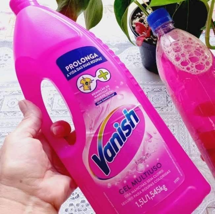 Vanish Tira Manchas Líquido Multiuso 1 5L Para Roupas Coloridas Vanish Tira Manchas Líquido Multiuso 1 5L Para Roupas Coloridas