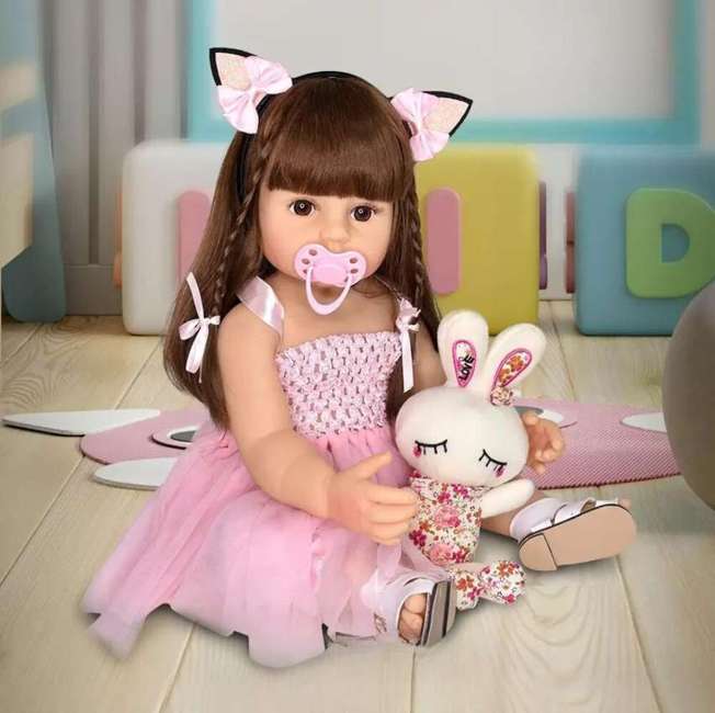 Boneca Bebê Reborn Gatinha Realista Brastoy 100% Silicone Conjunto De Roupa Chupeta Mamadeira E Pelúcia Boneca Bebê Reborn Gatinha Realista Brastoy 100% Silicone Conjunto De Roupa Chupeta Mamadeira E Pelúcia