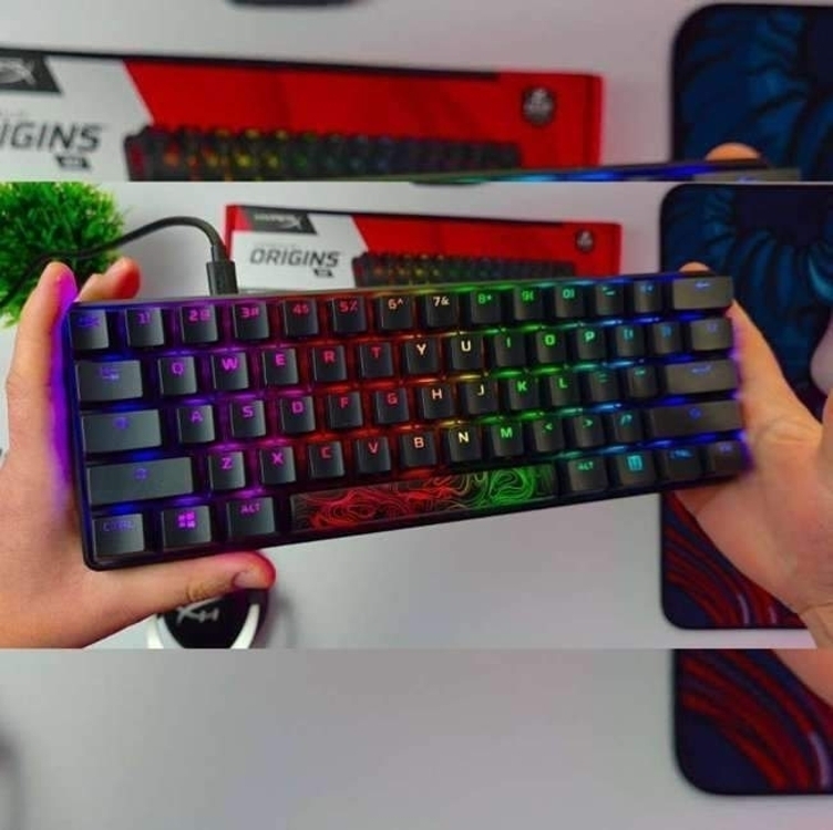 Teclado Mecânico Gamer HyperX Alloy MKW100, RGB, Switch Red, Full Size, US, Preto - 4P5E1AA#ABA Teclado Mecânico Gamer HyperX Alloy MKW100, RGB, Switch Red, Full Size, US, Preto - 4P5E1AA#ABA