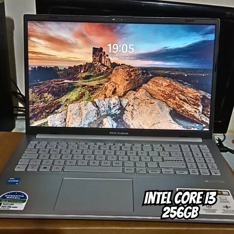 Notebook ASUS Vivobook Go 15, Intel Core i3 N305, 8GB, 256GB, W11 Home, Tela 15,60" FHD, Cool Silver - E1504GA-NJ434W Notebook ASUS Vivobook Go 15, Intel Core i3 N305, 8GB, 256GB, W11 Home, Tela 15,60" FHD, Cool Silver - E1504GA-NJ434W