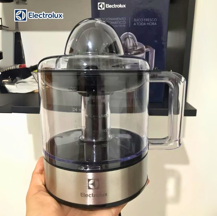 Espremedor De Frutas Laranjas Limão Citrus Electrolux Efficient 800ml (ecp10) 127v Espremedor De Frutas Laranjas Limão Citrus Electrolux Efficient 800ml (ecp10) 127v