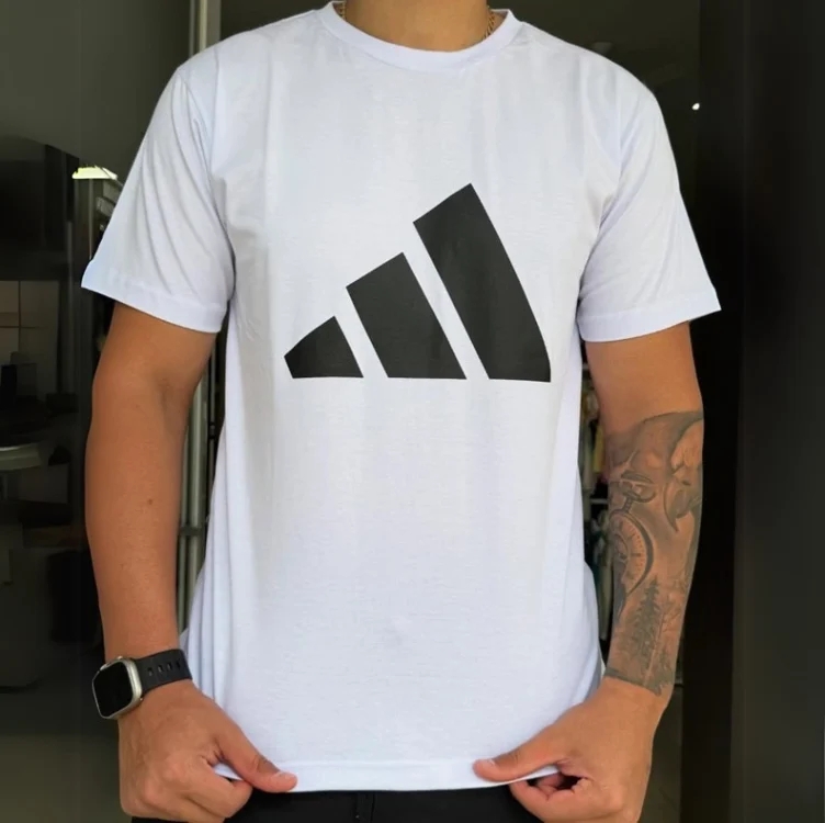 Camiseta Masculina Essentials Big Logo adidas Camiseta Masculina Essentials Big Logo adidas