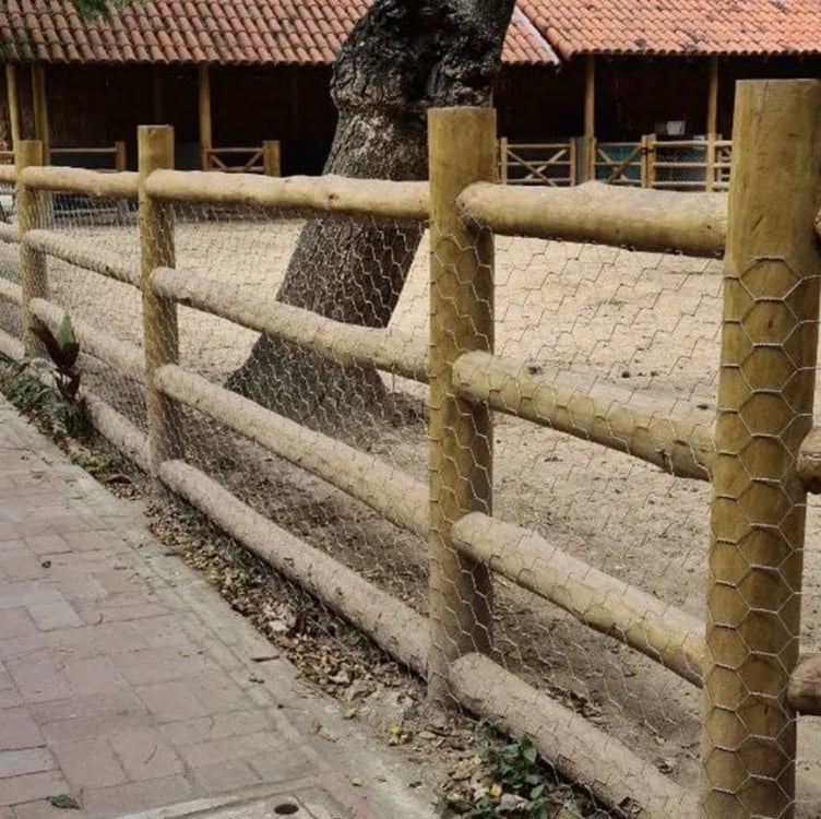 Tela Galinheiro Galvanizada Proteção Cercado 1,50x50 metros Tela Galinheiro Galvanizada Proteção Cercado 1,50x50 metros