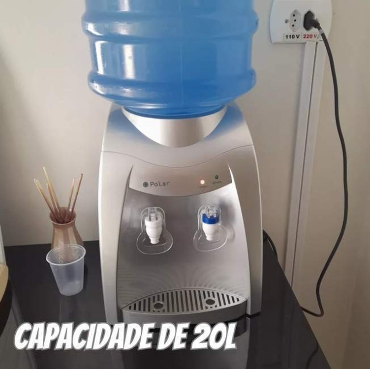 Bebedouro Eletronico Polar Prata - Natural E Gelada Cor Prateado 110V Bebedouro Eletronico Polar Prata - Natural E Gelada Cor Prateado 110V