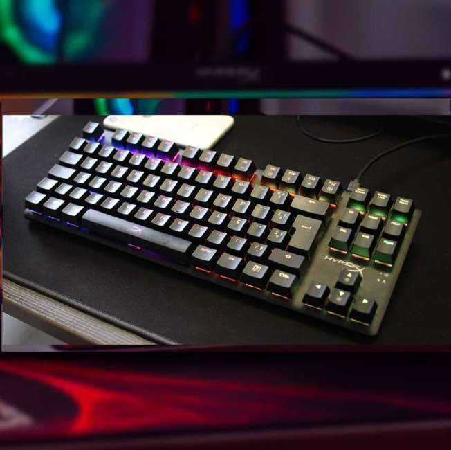 HyperX Alloy Origins Core - Mechanical Gaming Keyboard - HX Red (BR Layout) HyperX Alloy Origins Core - Mechanical Gaming Keyboard - HX Red (BR Layout)