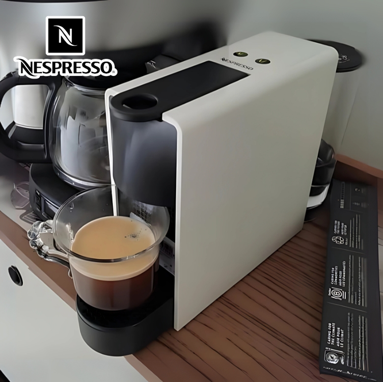 Nespresso Cafeteira Essenza Mini Branca 220V Nespresso Cafeteira Essenza Mini Branca 220V