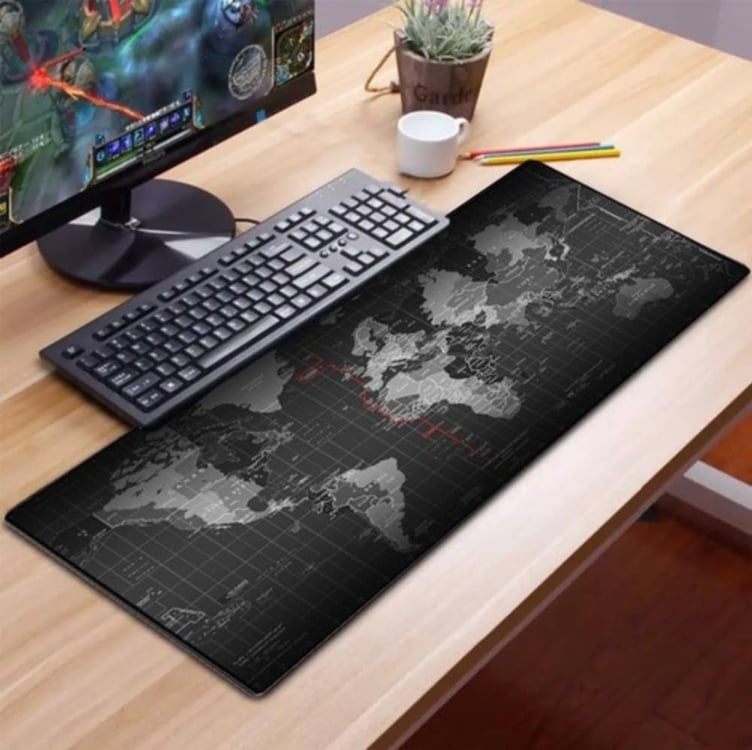Mouse Pad Gamer Com Estampa Tema Mapa Mundi Extra Grande 90x40 cm com Bordas Costuradas e base Antiderrapante Desk Pad para Teclado Mouse Notebook PC Mouse Pad Gamer Com Estampa Tema Mapa Mundi Extra Grande 90x40 cm com Bordas Costuradas e base Antiderrapante Desk Pad para Teclado Mouse Notebook PC