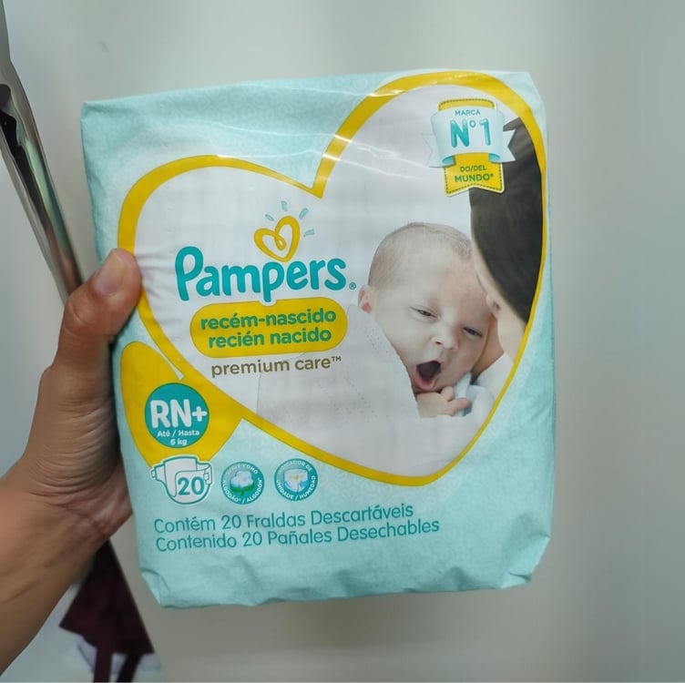 Fralda Pampers Premium Care RN+ - 20 fraldas Fralda Pampers Premium Care RN+ - 20 fraldas