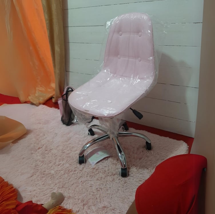 Cadeira Base Giratória Office Eiffel Botonê Ajustável Cor:Branco Cadeira Base Giratória Office Eiffel Botonê Ajustável Cor:Branco