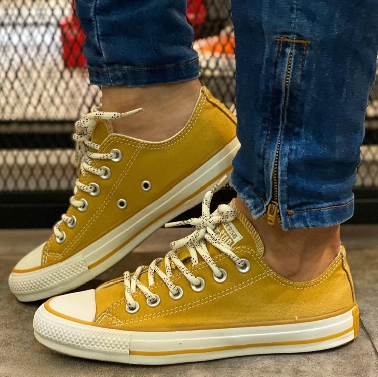 Tênis Converse Feminino Taylor Curto Tecido