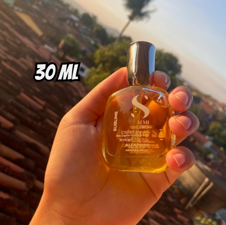 Alfaparf Milano Semi di Lino Sublime Cristalli Liquidi Óleo Capilar com Proteção Térmica – Para todos os tipos de cabelos - Protege e ilumina a fibra capilar - Fórmula vegana – Qualidade Profissional de salão 30ml Alfaparf Milano Semi di Lino Sublime Cristalli Liquidi Óleo Capilar com Proteção Térmica – Para todos os tipos de cabelos - Protege e ilumina a fibra capilar - Fórmula vegana – Qualidade Profissional de salão 30ml