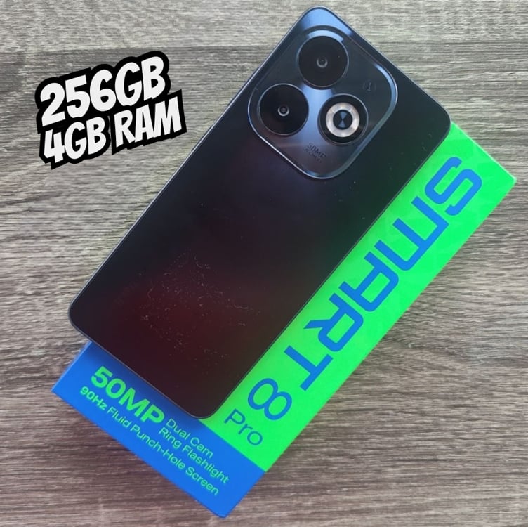 Infinix Smart 8 Pro Dual SIM 256GB Preto 4GB RAM Infinix Smart 8 Pro Dual SIM 256GB Preto 4GB RAM