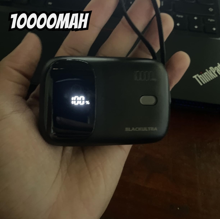 Carregador Portátil 10000mAh com Display LED, Mini Power Bank Rápido 22.5W com PD 3.0 e QC 3.0, USB-C Leve e Compatível com iPhone 16/15/14/13/12/11 e Samsung, Preto Carregador Portátil 10000mAh com Display LED, Mini Power Bank Rápido 22.5W com PD 3.0 e QC 3.0, USB-C Leve e Compatível com iPhone 16/15/14/13/12/11 e Samsung, Preto