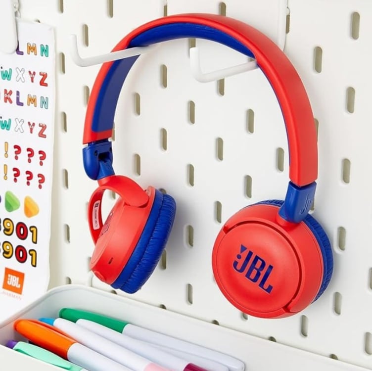 Fone De Ouvido Bluetooth JBL JR 310BT Vermelho - Vermelho Fone De Ouvido Bluetooth JBL JR 310BT Vermelho - Vermelho