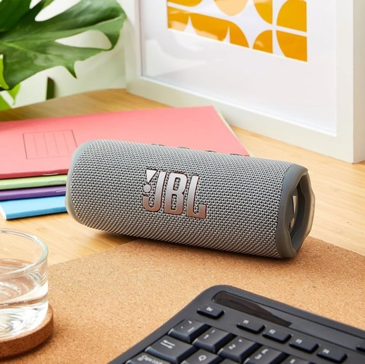 Caixa De Som Portátil Jbl Flip 6, Bluetooth, À Prova D'água, Usb-c, Cinza - 28913559 Caixa De Som Portátil Jbl Flip 6, Bluetooth, À Prova D'água, Usb-c, Cinza - 28913559
