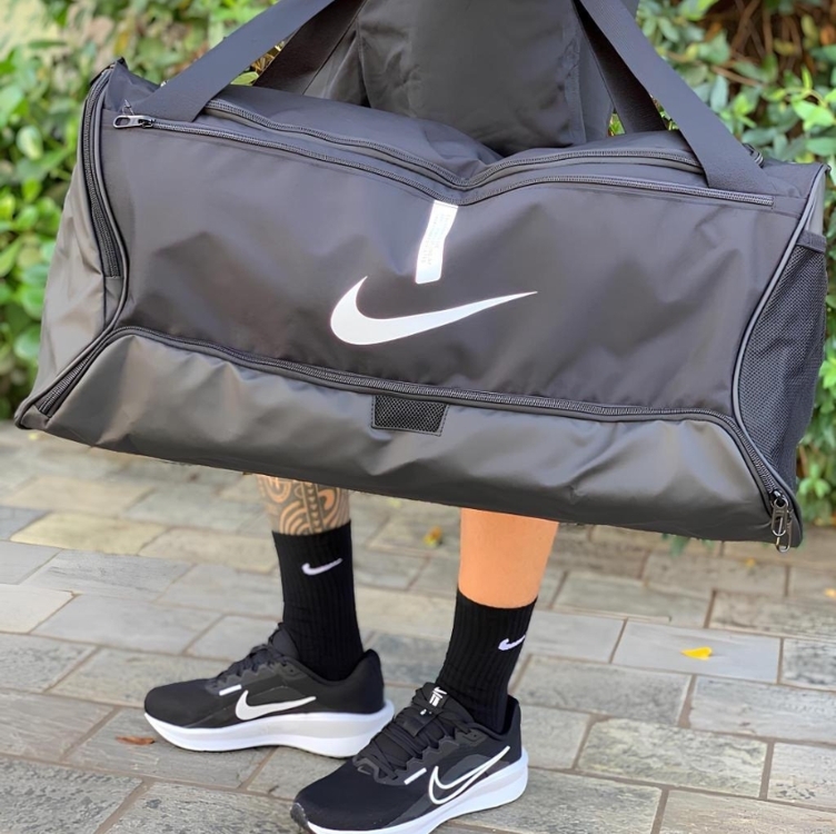Bolsa Nike Academy Team Masculina Bolsa Nike Academy Team Masculina