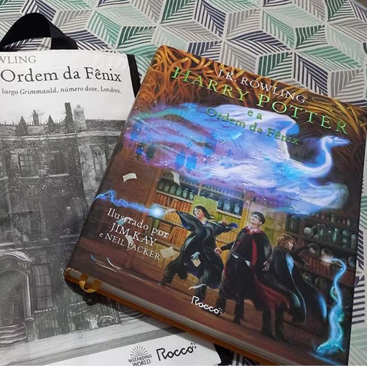 Livro - Harry Potter e a Ordem da Fênix: (Edição capa dura ilustrada): 5 Capa dura – 11 outubro 2022 Livro - Harry Potter e a Ordem da Fênix: (Edição capa dura ilustrada): 5 Capa dura – 11 outubro 2022