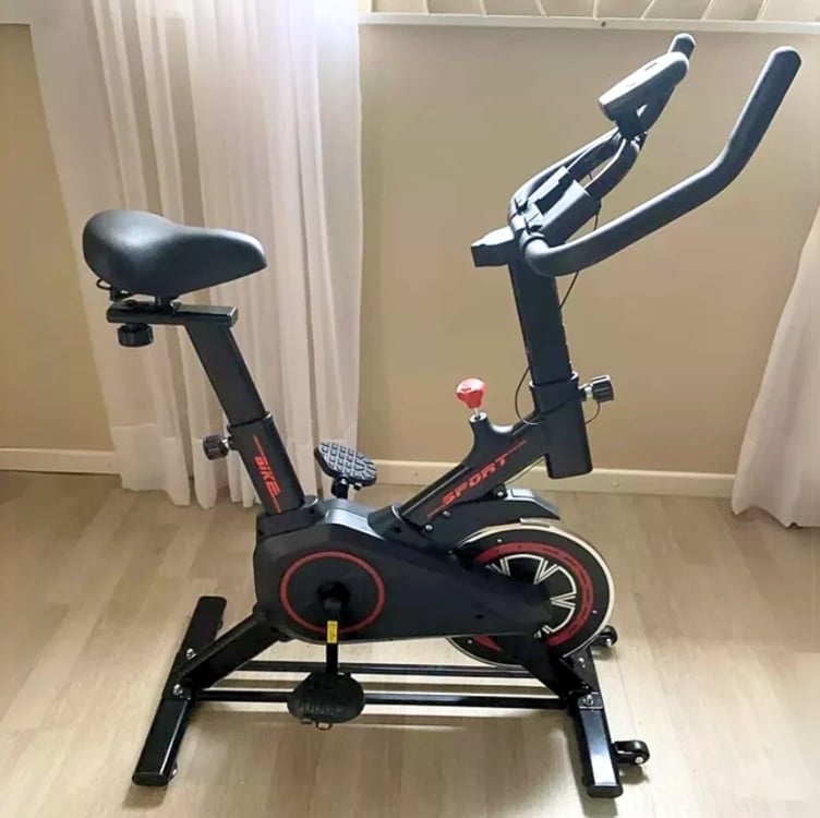 Bicicleta Ergométrica Fitness Spinning Preto E Vermelho Cor Cor Preto e Vermelho Bicicleta Ergométrica Fitness Spinning Preto E Vermelho Cor Cor Preto e Vermelho