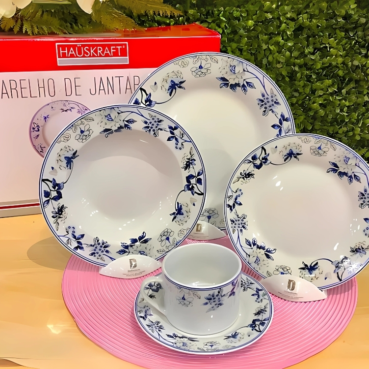 Jogo Aparelho de Jantar Mayara em Porcelana 20 Peças Cor Branco e Azul Hauskraft Jogo Aparelho de Jantar Mayara em Porcelana 20 Peças Cor Branco e Azul Hauskraft