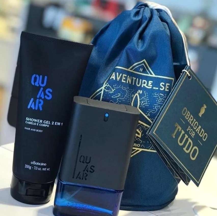 Kit Presente Quasar: Desodorante Colônia 100ml + Shower Gel 200g + Saquinho Organizador Kit Presente Quasar: Desodorante Colônia 100ml + Shower Gel 200g + Saquinho Organizador