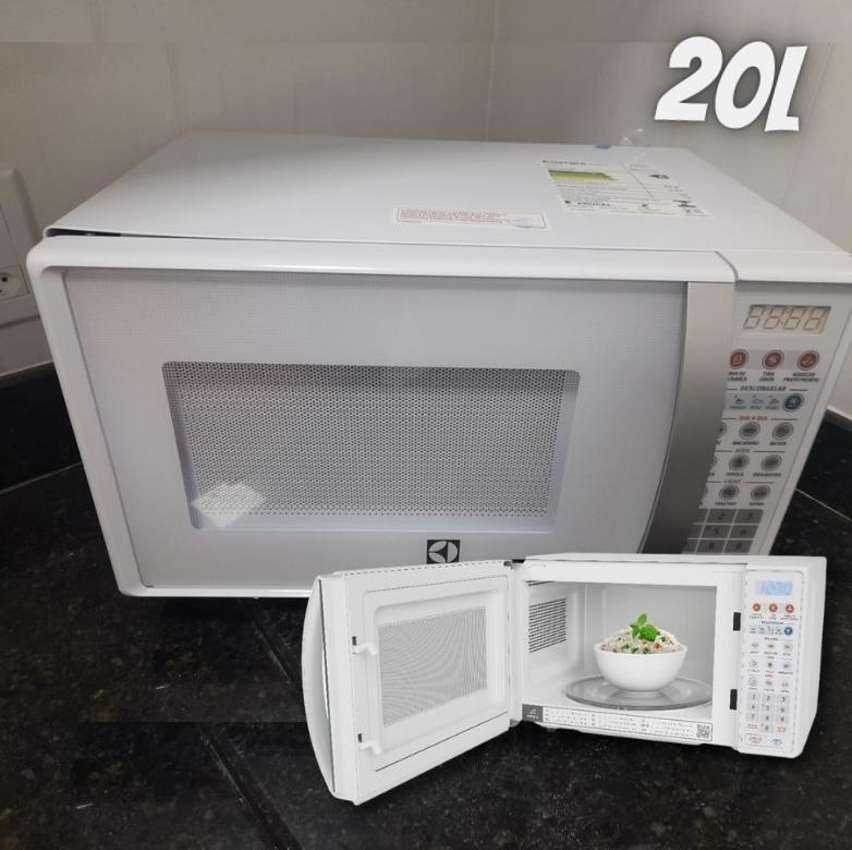 (AME R$ 398) Forno micro-ondas Electrolux MTO30 Branco 20L - 110v (AME R$ 398) Forno micro-ondas Electrolux MTO30 Branco 20L - 110v