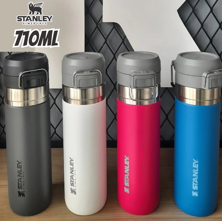 Garrafa Térmica Quick Flip Stanley Original 710ml Garrafa Térmica Quick Flip Stanley Original 710ml