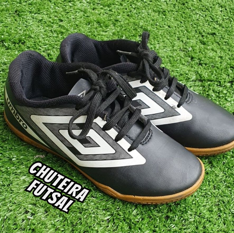 Chuteira Umbro Original Futsal Beat Quadra Indoor Pro Salão Chuteira Umbro Original Futsal Beat Quadra Indoor Pro Salão
