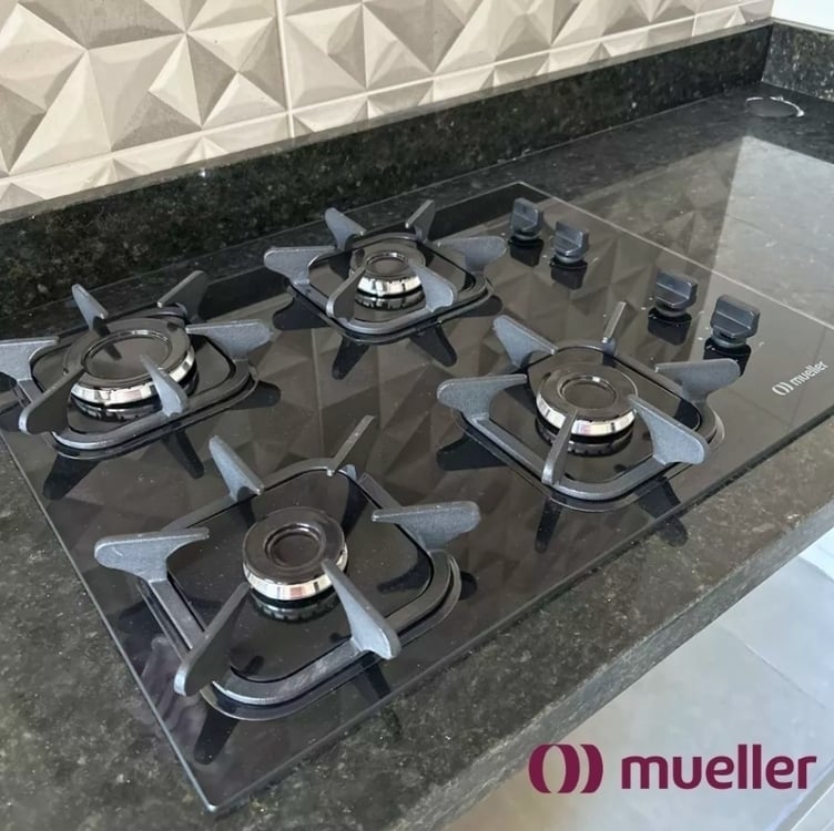 Cooktop Mueller 4 Bocas com Queimador Ultra Chama Preto 127V/220V Cooktop Mueller 4 Bocas com Queimador Ultra Chama Preto 127V/220V