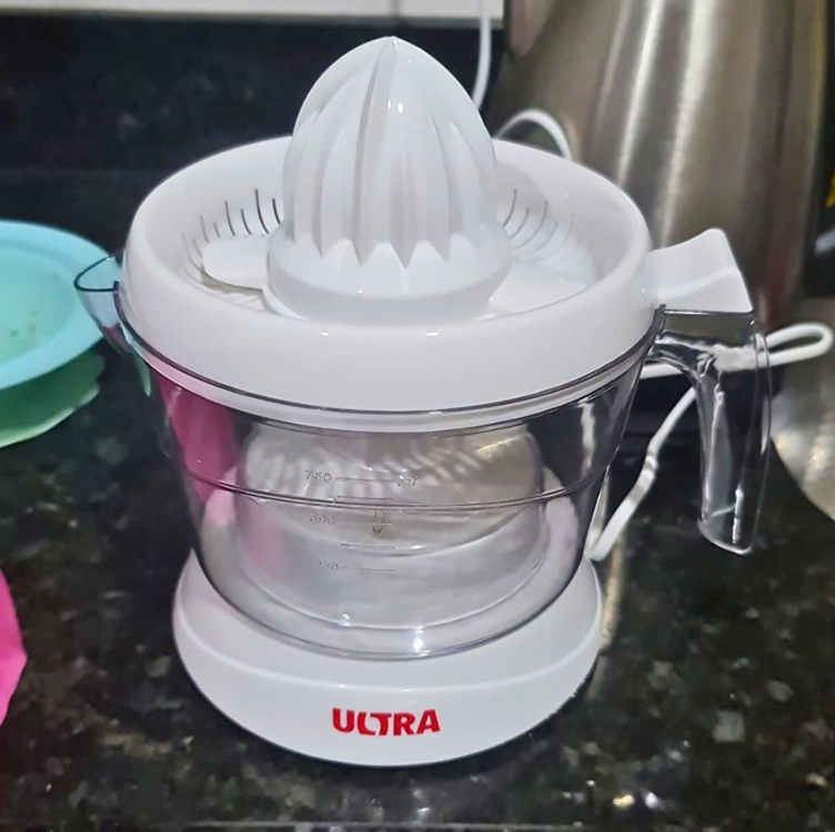 Espremedor de Frutas Ultra, 110V, Branco - E-03 Espremedor de Frutas Ultra, 110V, Branco - E-03
