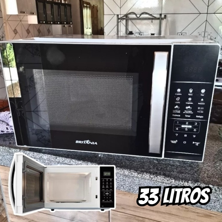 Micro-ondas Britânia BMO38 33 Litros Limpa Fácil Painel Digital 1400W branco com detalhe preto 110V Micro-ondas Britânia BMO38 33 Litros Limpa Fácil Painel Digital 1400W branco com detalhe preto 110V