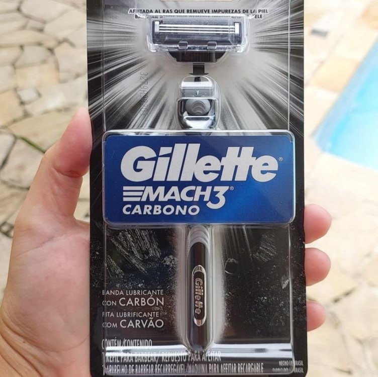 Gillette Mach3 Carbono Aparelho de barbear reutilizável com Carvão Ativado e Fita Lubrificante Melhorada 1 Ud Gillette Mach3 Carbono Aparelho de barbear reutilizável com Carvão Ativado e Fita Lubrificante Melhorada 1 Ud