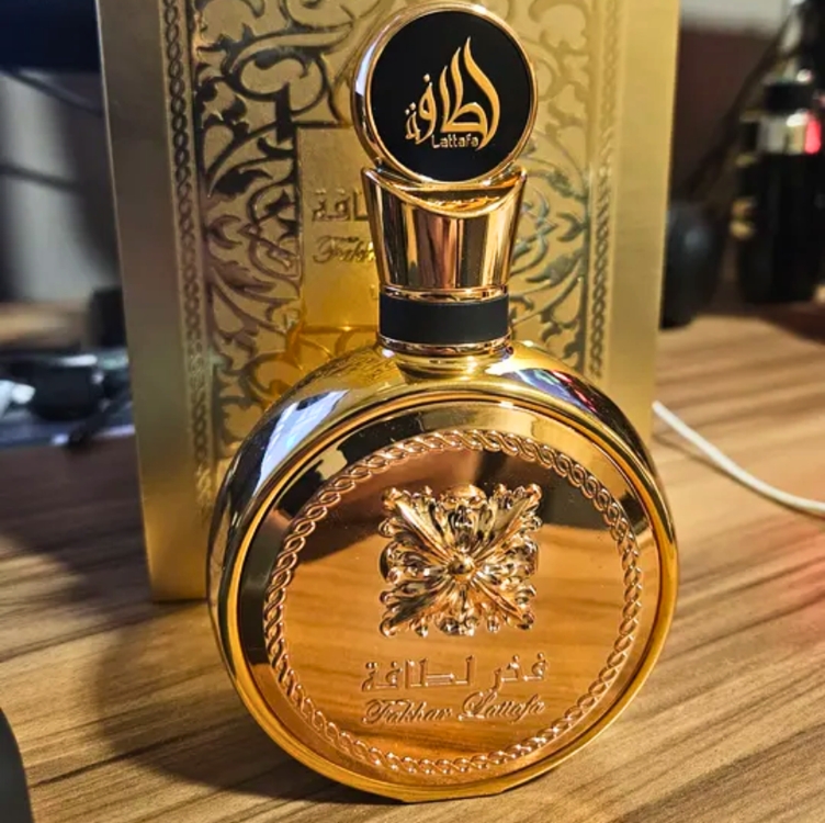 Perfume Lattafa Fakhar Gold Extrait Eau de Perfume 100ml unissex - Lattafa Perfumes Perfume Lattafa Fakhar Gold Extrait Eau de Perfume 100ml unissex - Lattafa Perfumes