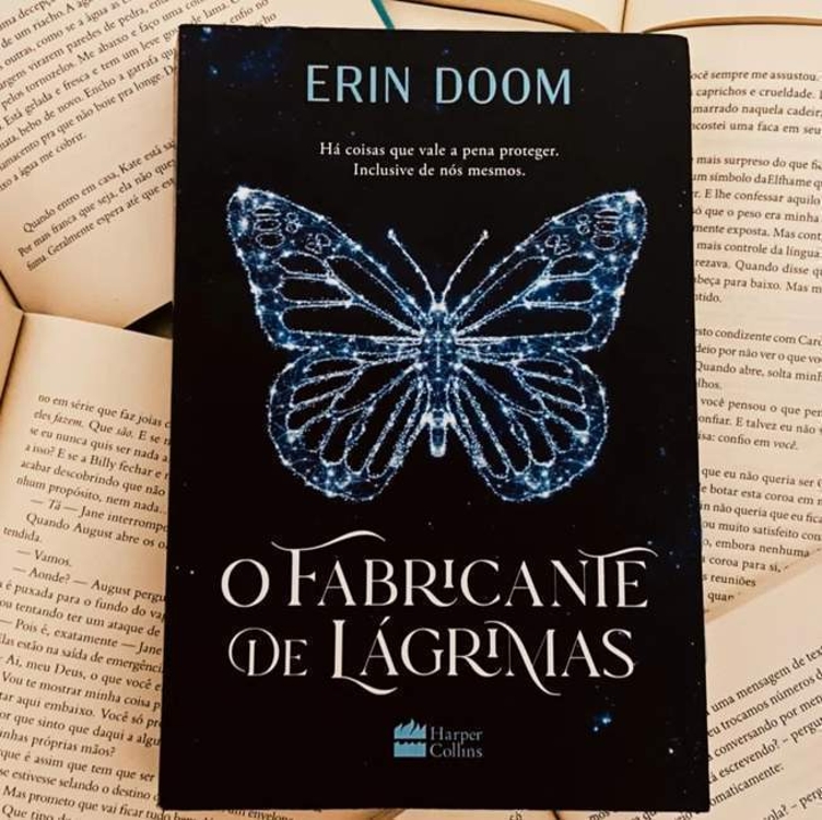 Livro - O fabricante de lágrimas – O romance proibido que inspirou o filme da Netflix Capa comum – 25 setembro 2023 Livro - O fabricante de lágrimas – O romance proibido que inspirou o filme da Netflix Capa comum – 25 setembro 2023