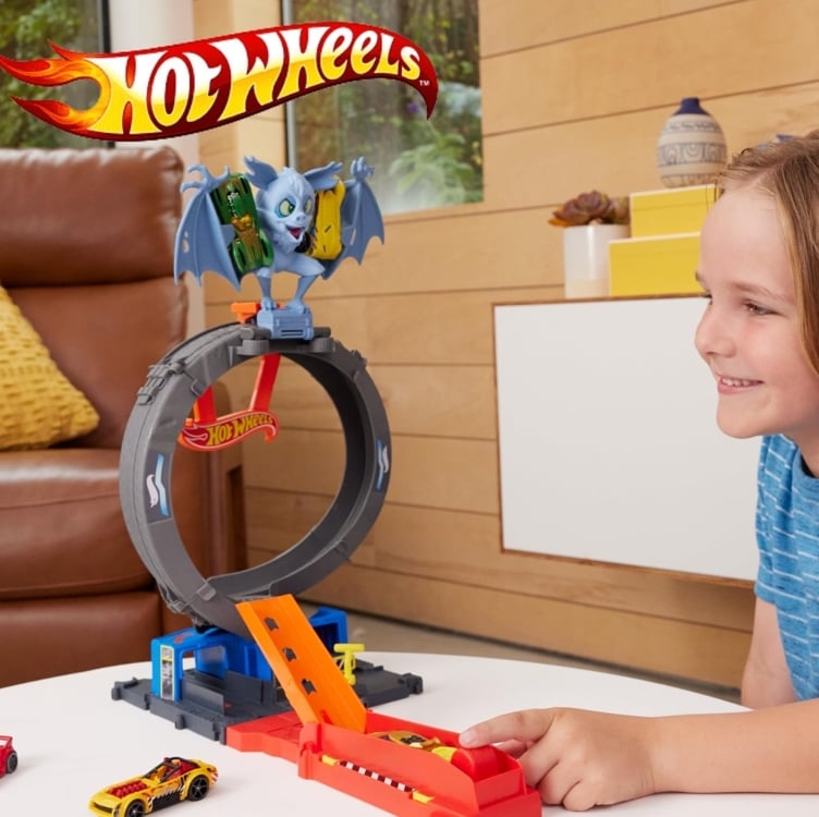 Hot Wheels City Pista Ataque do Morcego Mattel Cor Multicolorido Hot Wheels City Pista Ataque do Morcego Mattel Cor Multicolorido