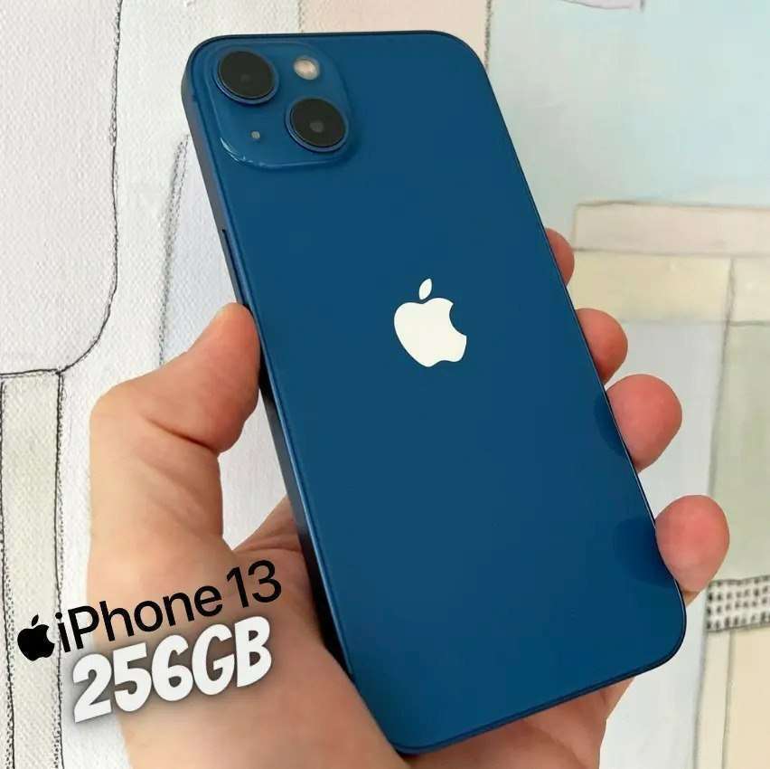 Apple iPhone 13 256GB Azul Tela 6,1” 12MP iOS Apple iPhone 13 256GB Azul Tela 6,1” 12MP iOS