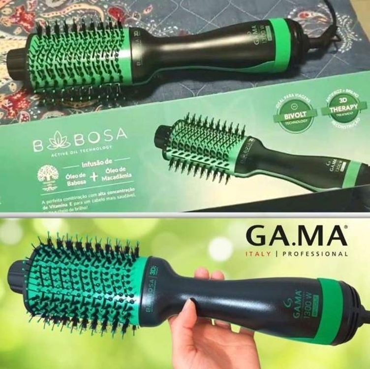 Escova Secadora GA.MA Italy Babosa Brush 3D 1200/1300W Preta/Verde - Bivolt Escova Secadora GA.MA Italy Babosa Brush 3D 1200/1300W Preta/Verde - Bivolt