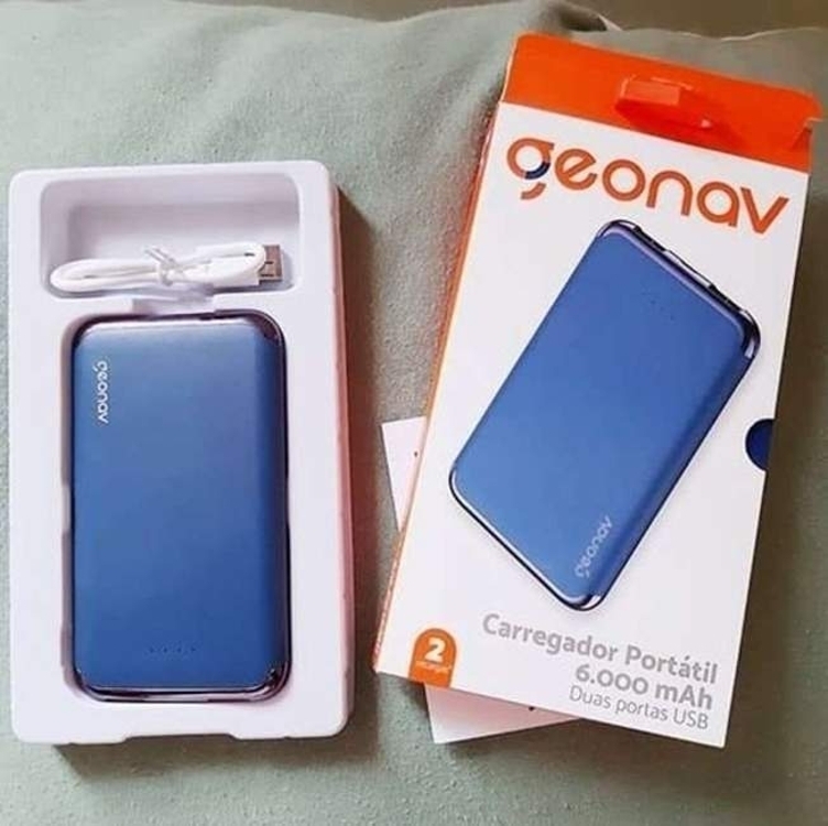 Geonav Carregador Portátil Universal 6.000mAh, 2 portas USB 2.1A, Led Indicador de bateria, PB6KMB, Azul Geonav Carregador Portátil Universal 6.000mAh, 2 portas USB 2.1A, Led Indicador de bateria, PB6KMB, Azul