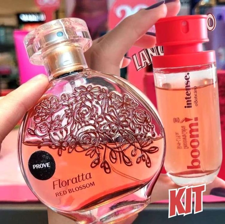 Combo Perfumaria: Floratta Red Blossom 75ml + Intense Boom! 50ml Combo Perfumaria: Floratta Red Blossom 75ml + Intense Boom! 50ml