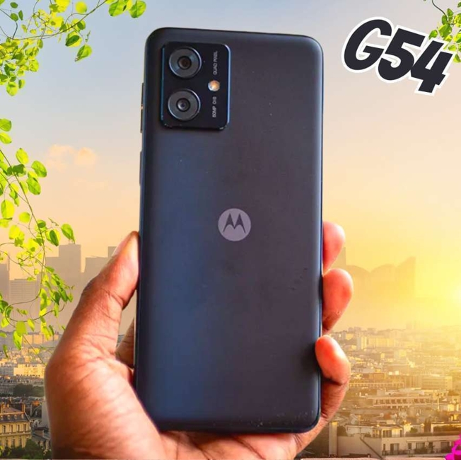 Smartphone Motorola Moto G54 5g 128gb 4gb Ram Câmera 50mp + 2mp Selfie 16mp 6.5 Grafite Smartphone Motorola Moto G54 5g 128gb 4gb Ram Câmera 50mp + 2mp Selfie 16mp 6.5 Grafite