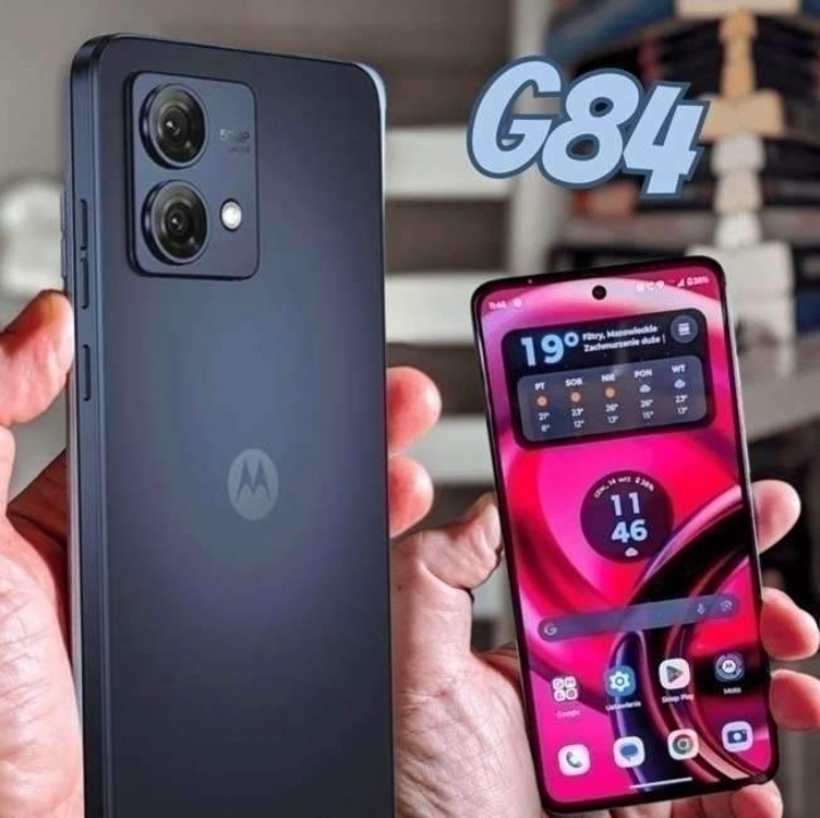 Smartphone Motorola Moto G84 256GB Grafite 5G Snapdragon 695 8GB RAM 6,55" Câm. Dupla + Selfie 16MP Dual Chip Smartphone Motorola Moto G84 256GB Grafite 5G Snapdragon 695 8GB RAM 6,55" Câm. Dupla + Selfie 16MP Dual Chip
